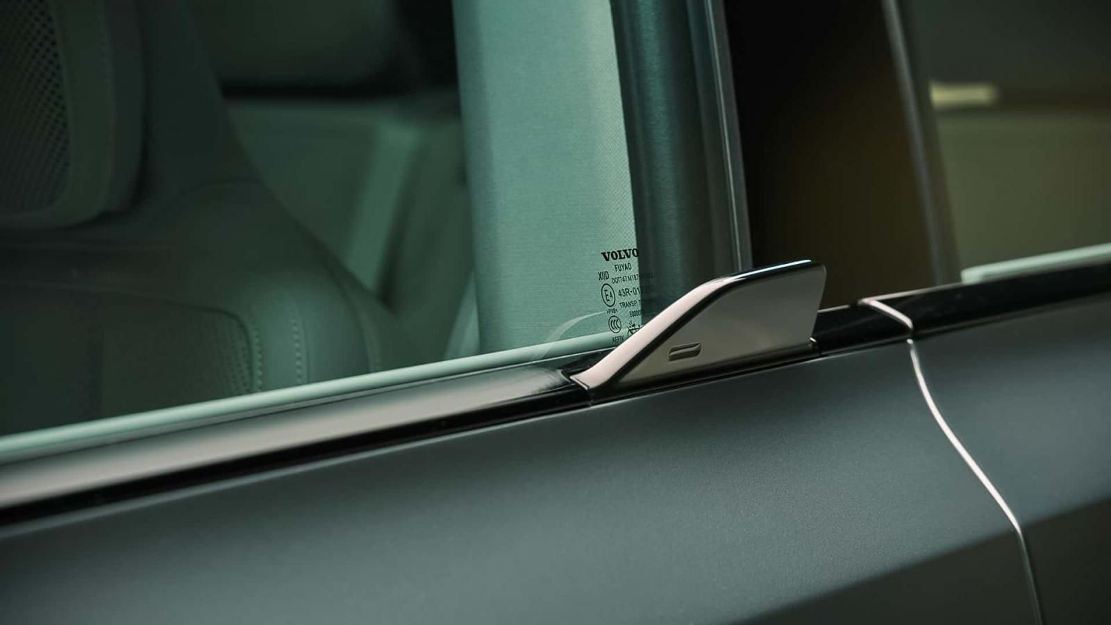 Volvo EX60: Πρεμιέρα με έως 680 άλογα και 810 χλμ. αυτονομία.